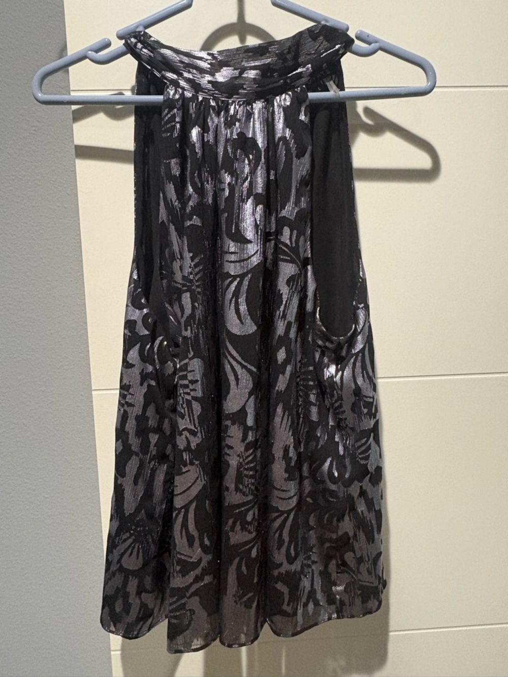 1 State Black Silver Halter Top Womens Blouse Large